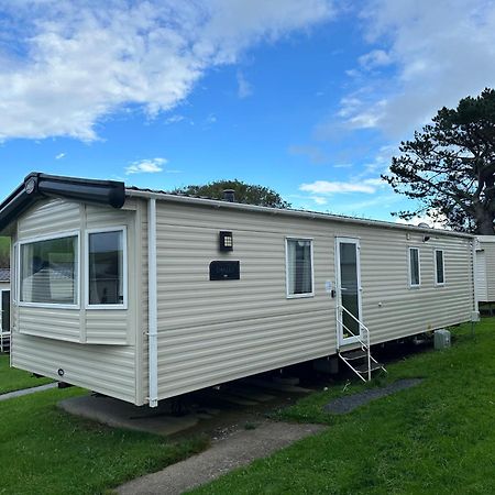 Newquay Bay Porth Caravan - 6 Berth Экстерьер фото